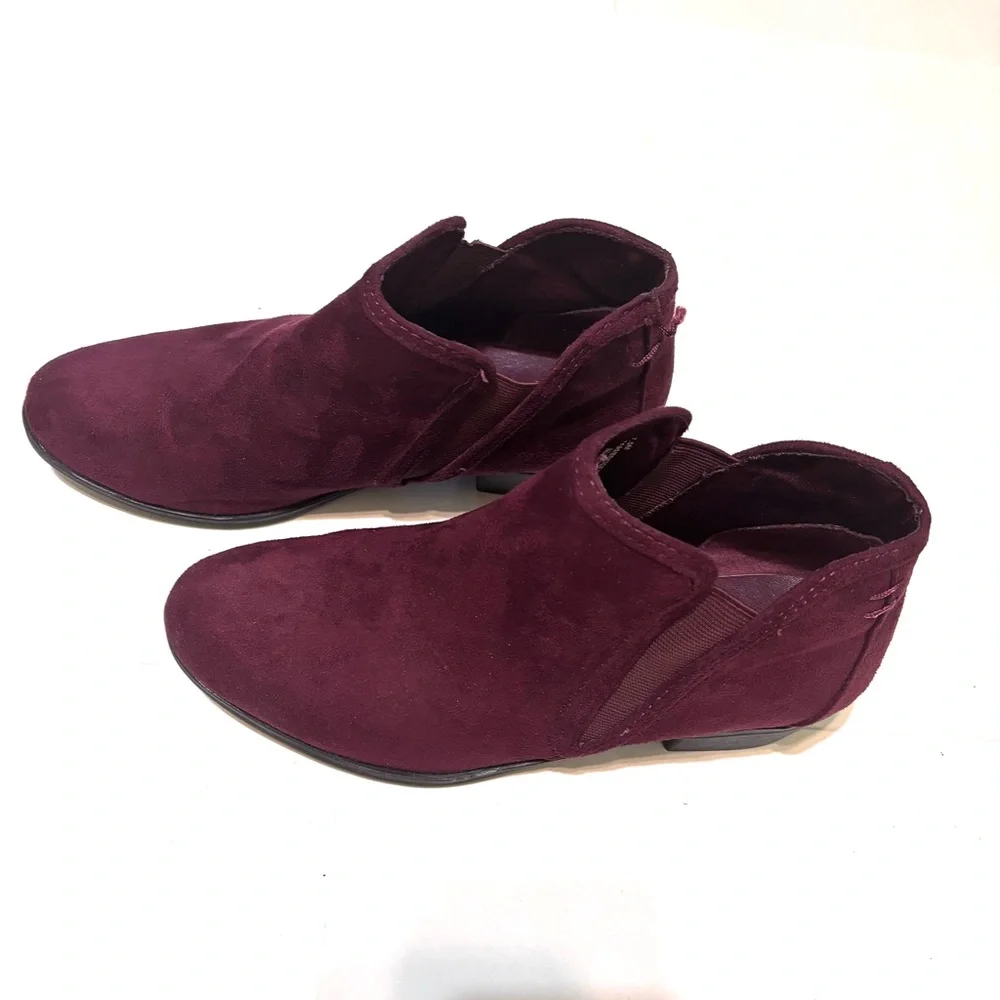 Maurices Women's Burgundy Ankle Boots